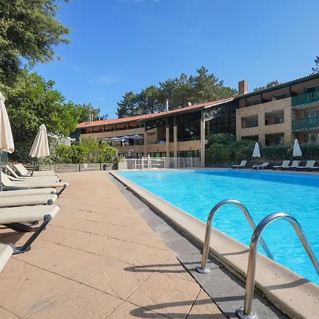 Village Cheval Spa Résidences-6 *